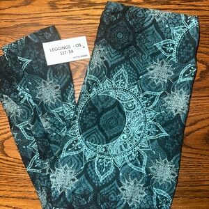 🌙✨ NWT LuLaRoe Mandala Leggings (OS) ✨🌙
